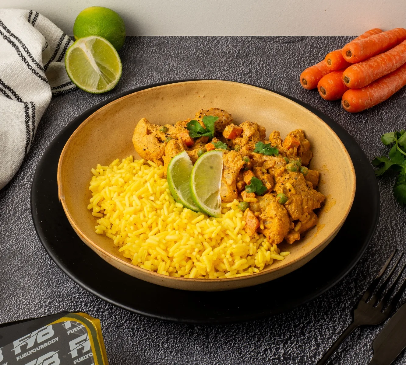 Gele rijst - Kip Tikka Masala